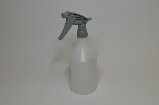 750ml Plastic Spray Bottle
